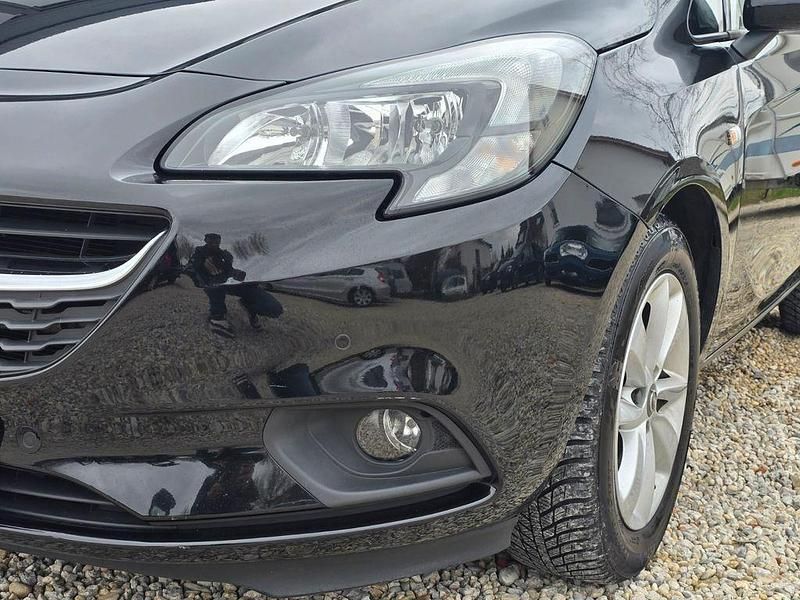 Gebraucht Opel Corsa 101 PS (74 kW) 2017 Schwarz Kleinwagen
