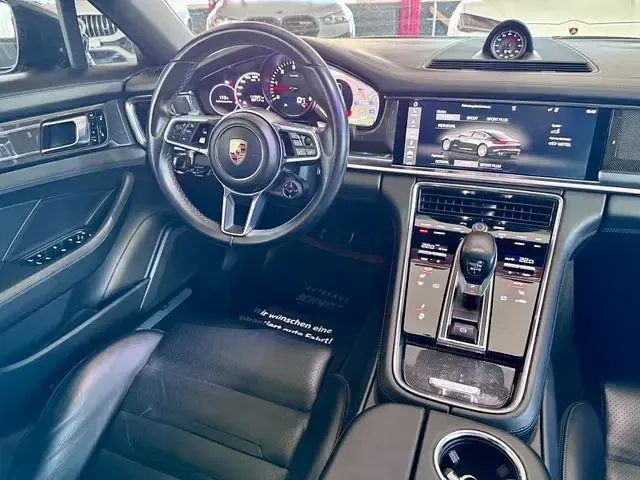 Gebraucht Porsche Panamera 4S Sport 421 PS (309 kW) 2017 Vulkangraumetallic Kleinwagen