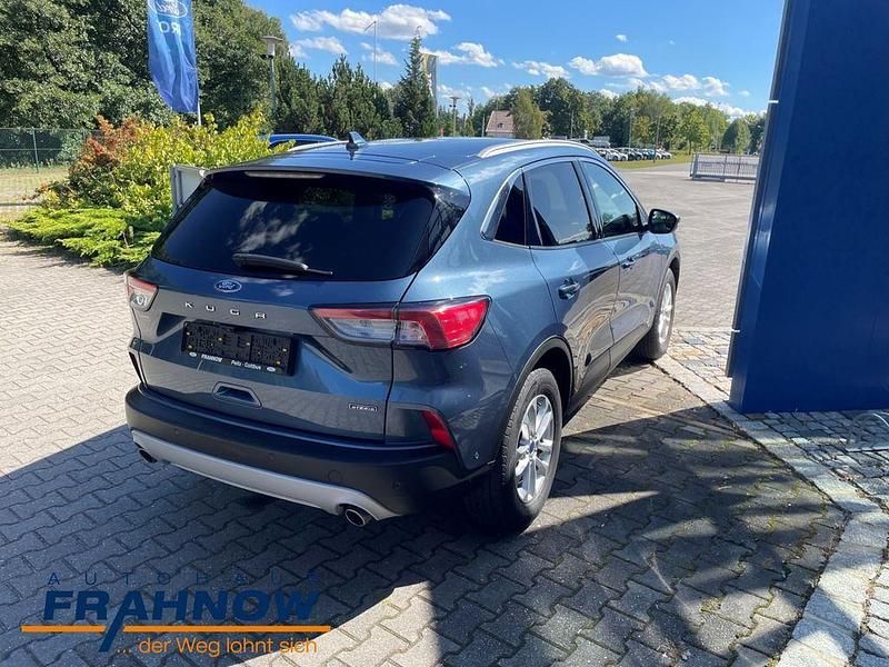Gebraucht Ford Kuga Titanium 224 PS (164 kW) 2021 Blau SUV