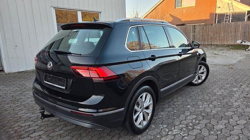 Gebraucht VW Tiguan Highline 150 PS (110 kW) 2018 Schwarz SUV