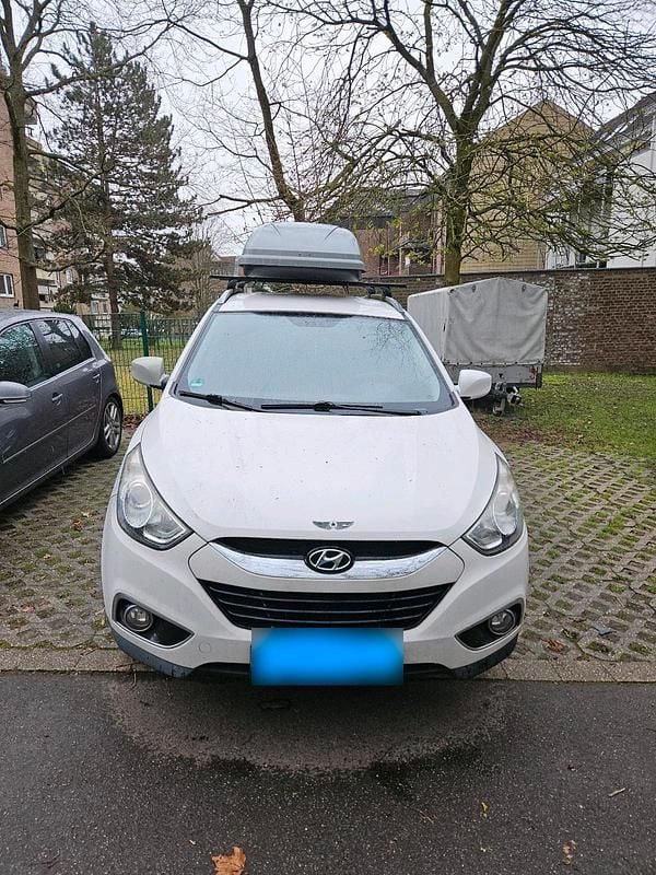 Gebraucht Hyundai ix35 135 PS (99 kW) 2013 Weiß SUV
