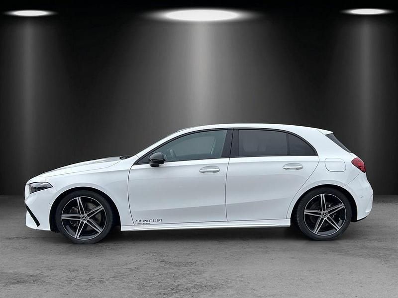 Gebraucht Mercedes A220 AMG 190 PS (139 kW) 2024 Weiß Limousine