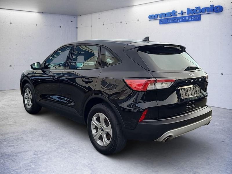 Second-hand Ford Kuga Cool & Connect 2022 SUV