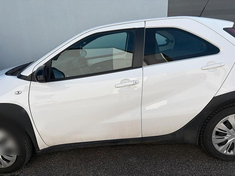 Gebraucht Toyota Aygo X 72 PS (52 kW) 2024 Weiß SUV