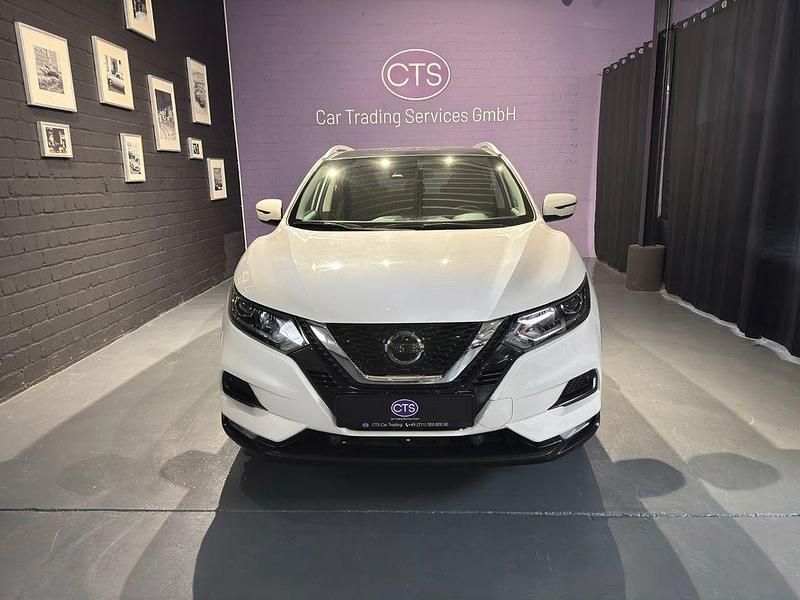 Weiß Gebraucht 2019 Nissan Qashqai N-Way SUV | 18.999 € (Fairer Preis) - Bild 1/4