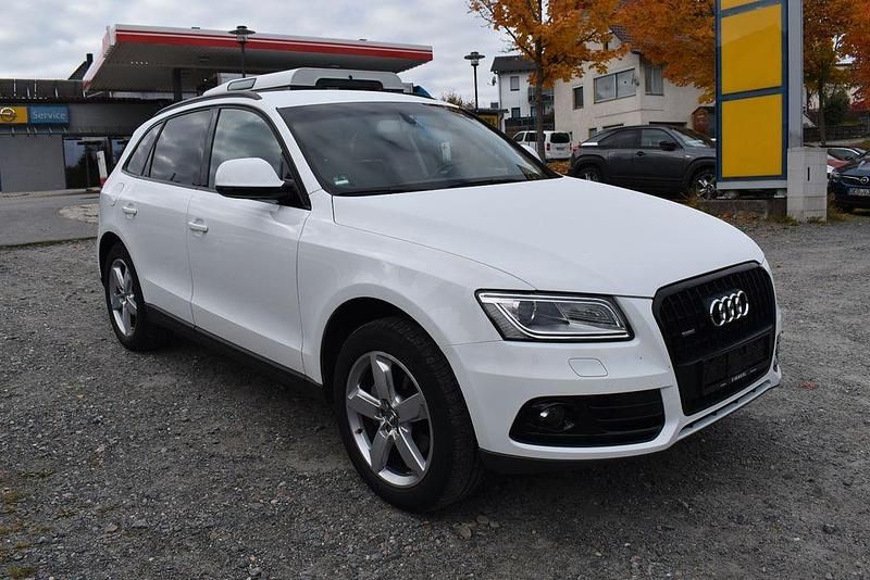 Weiß Gebraucht 2015 Audi Q5 SUV | 20.850 € (Fairer Preis) - Bild 1/4