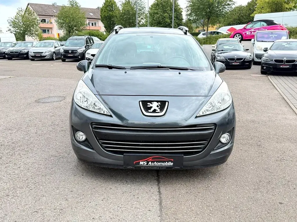 Gebraucht Peugeot 207 Premium 120 PS (88 kW) 2011 Grau Kombi