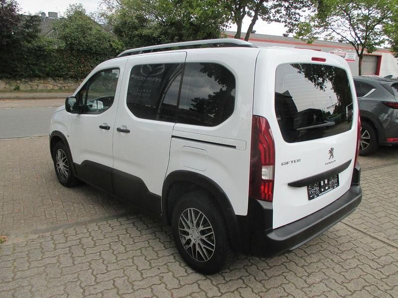 Gebraucht Peugeot Rifter Active 110 PS (80 kW) 2019 Weiß Van / Kleinbus