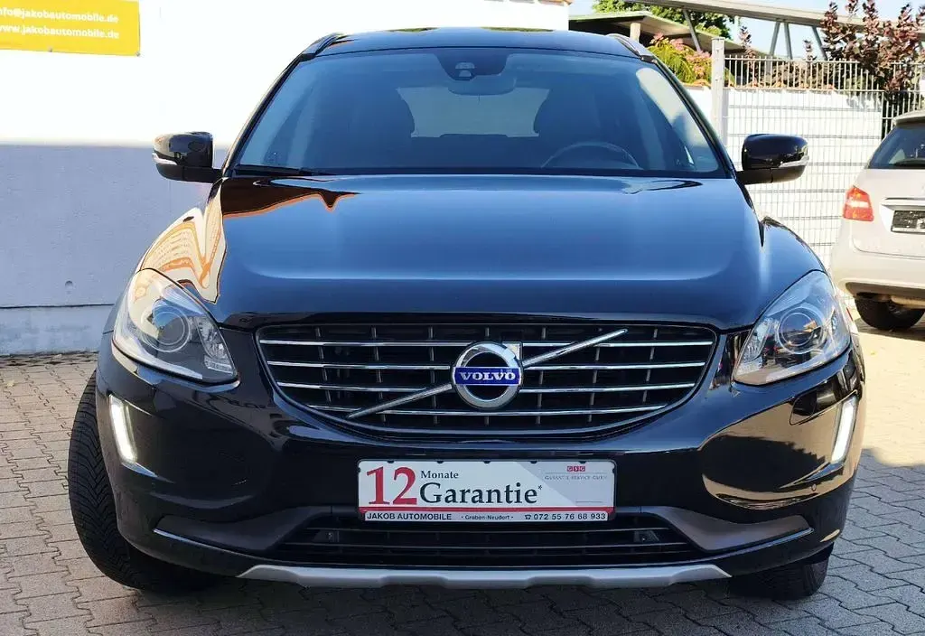 Gebraucht Volvo XC60 190 PS (139 kW) 2016 Schwarz SUV