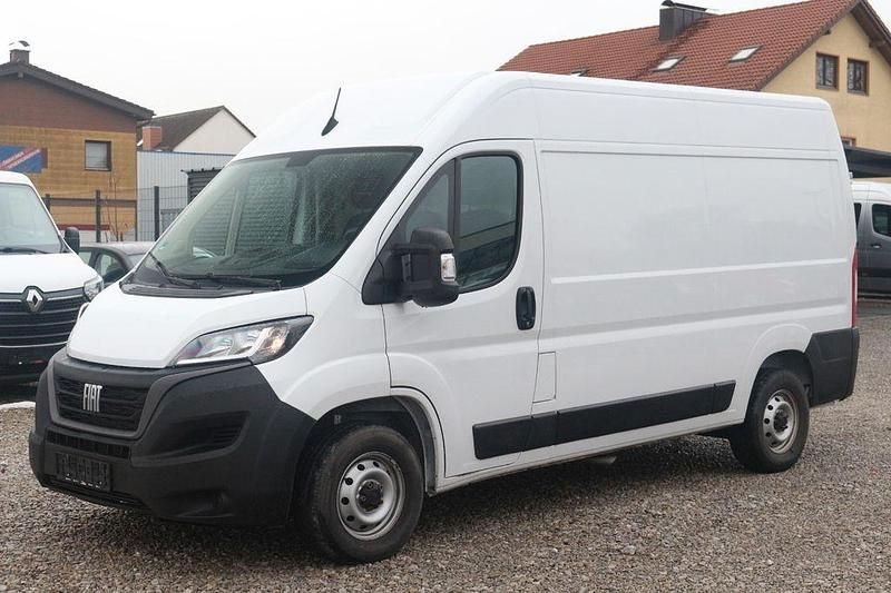 Gebraucht Fiat Ducato 140 PS (102 kW) 2023 Weiß Van