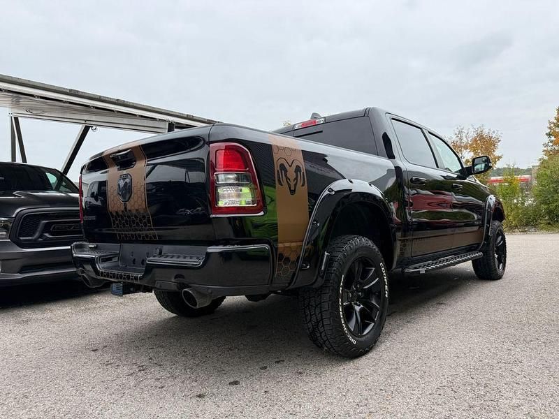 Gebraucht Dodge Ram 401 PS (294 kW) 2020 Schwarz Pickup