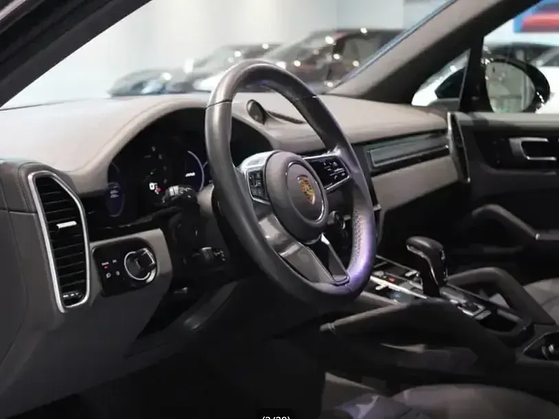 Gebraucht Porsche Cayenne E-Hybrid Platinum Edition 340 PS (250 kW) 2023 Chromitschwarz SUV