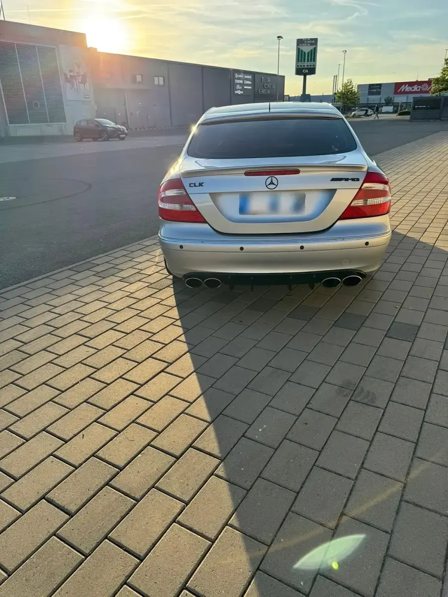 Gebraucht Mercedes CLK320 AMG 2007 Silber Coupé