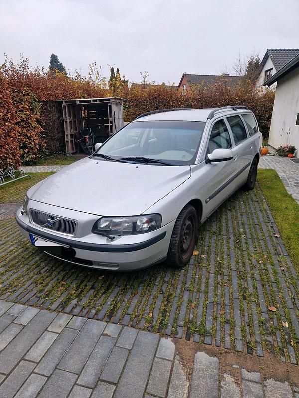 Silber Gebraucht 2003 Volvo V70 Kombi | 1.650 € (Superpreis) - Bild 1/4