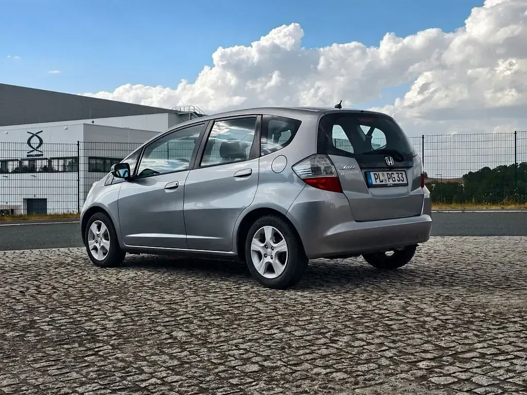 Gebraucht Honda Jazz 99 PS (72 kW) 2010 Grau Kleinwagen