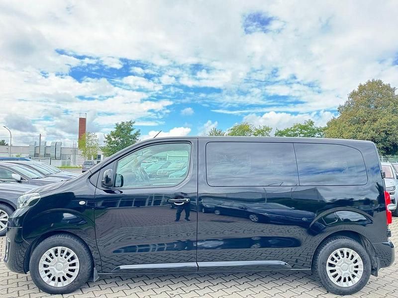 Gebraucht Toyota Proace Verso Comfort 150 PS (110 kW) 2019 Schwarz Kombi