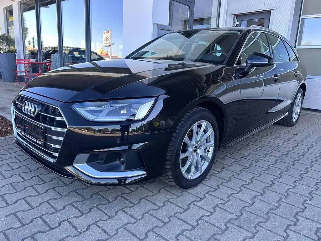 Usata Audi A4 Advanced 204 CV (150 kW) 2023 Nero Berlina