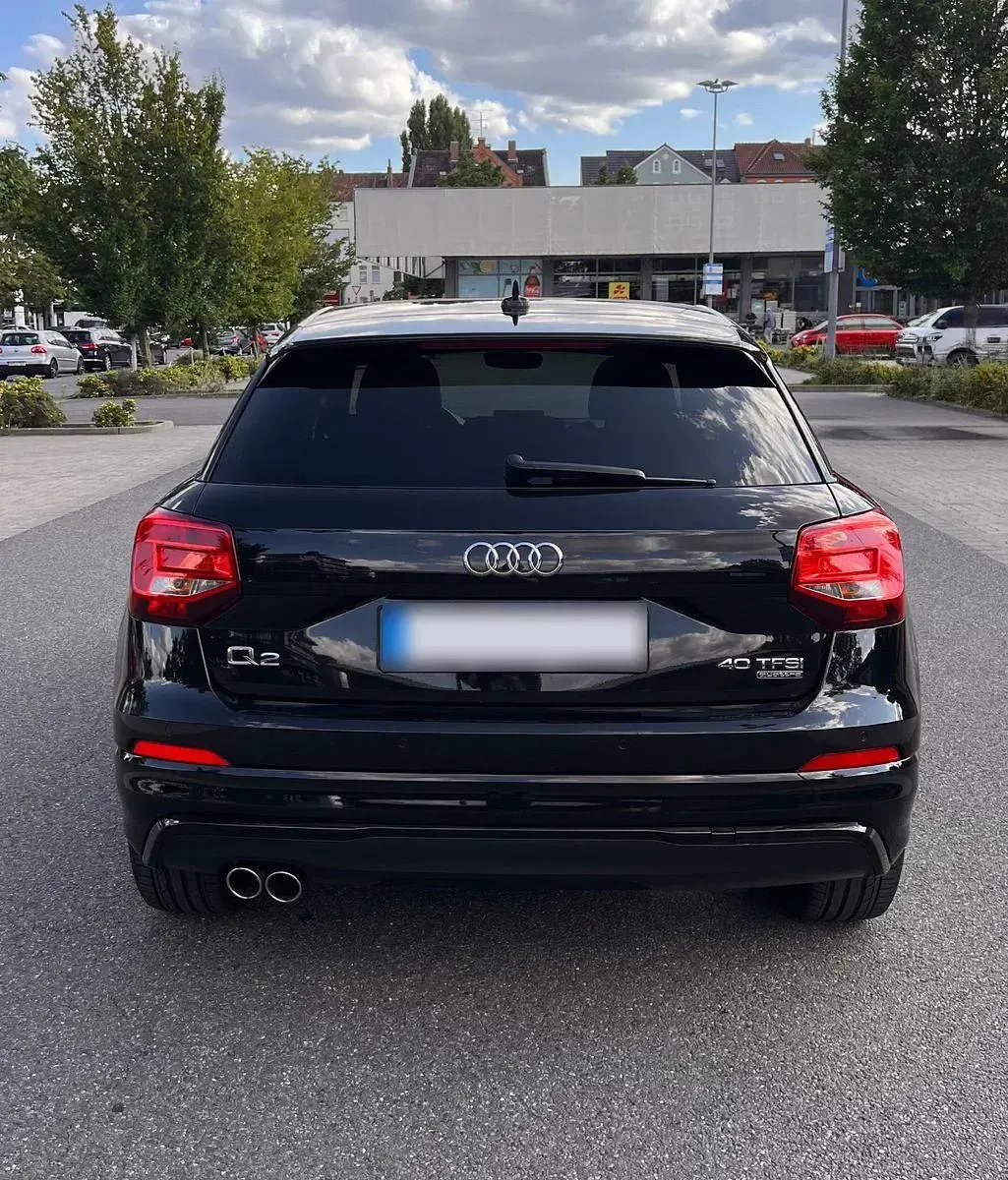 Gebraucht Audi Q2 Sport 190 PS (139 kW) 2019 Schwarz SUV