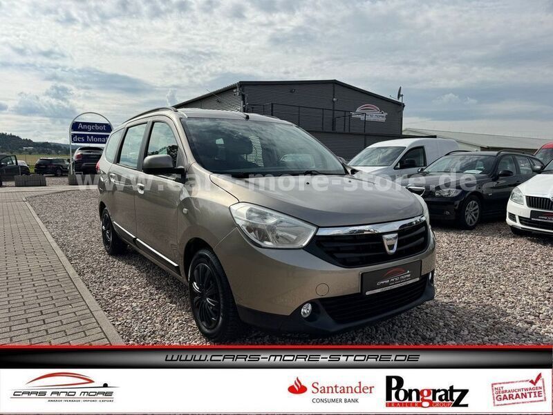 Braun Gebraucht 2013 Dacia Lodgy Lauréate Van / Kleinbus | 5.990 € (Etwas zu teuer) - Bild 1/4