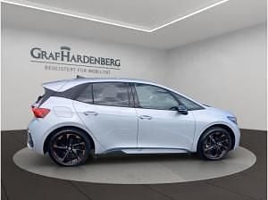 Neu Cupra Born 169 kW (231 PS) 2026 Silber (geyser silber) Kleinwagen