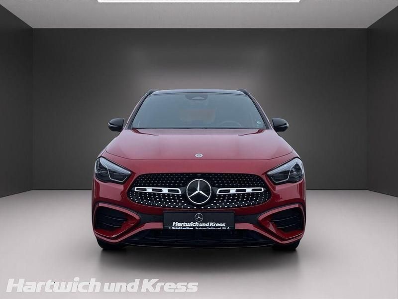 Gebraucht Mercedes GLA250 AMG Line Premium 218 PS (160 kW) 2025 Patagonienrot  lack SUV