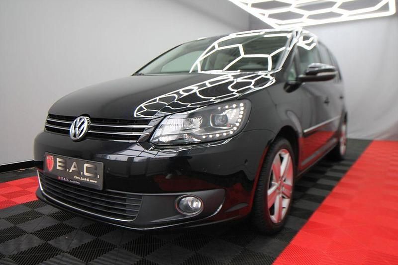 Gebraucht VW Touran Highline 177 PS (130 kW) 2014 Schwarz Van / Kleinbus