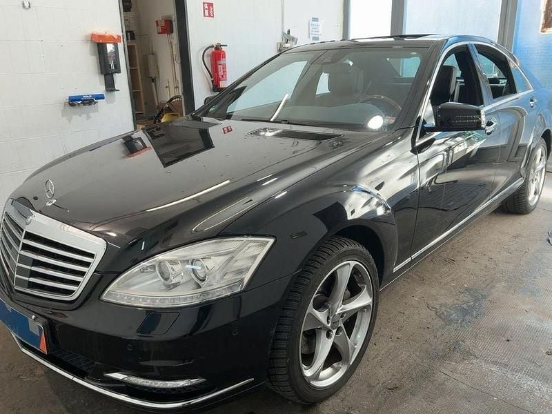 Gebraucht Mercedes S350 272 PS (200 kW) 2010 Schwarz Limousine
