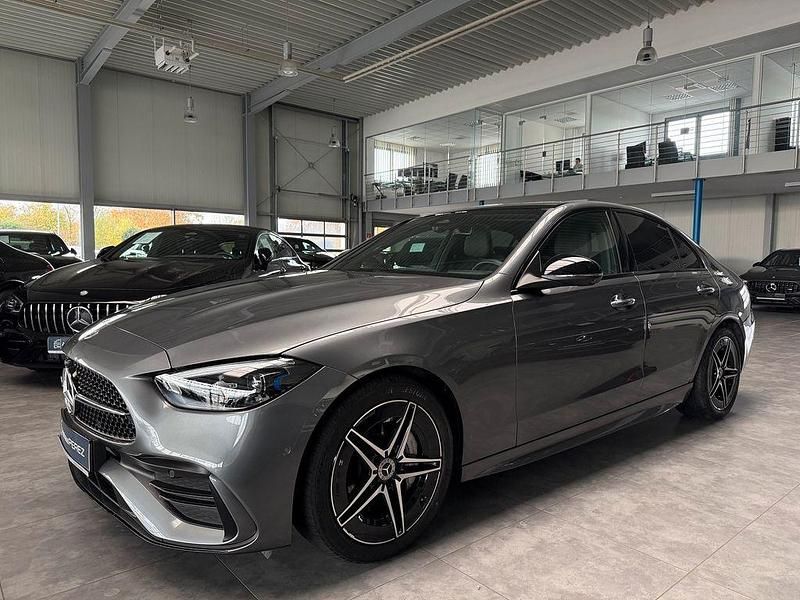 Gebraucht Mercedes C200 Premium 204 PS (150 kW) 2024 Grau Limousine