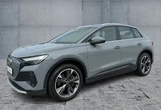 Gebraucht Audi Q4 e-tron Advanced 150 kW (204 PS) 2023 Grau SUV