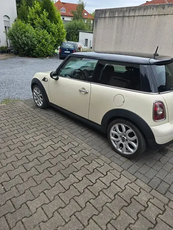 Używany Mini Cooper 120 KM (88 kW) 2008 Hatchback