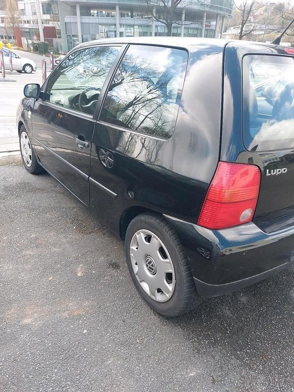 Gebraucht VW Lupo 60 PS (44 kW) 2002 Schwarz Kleinwagen