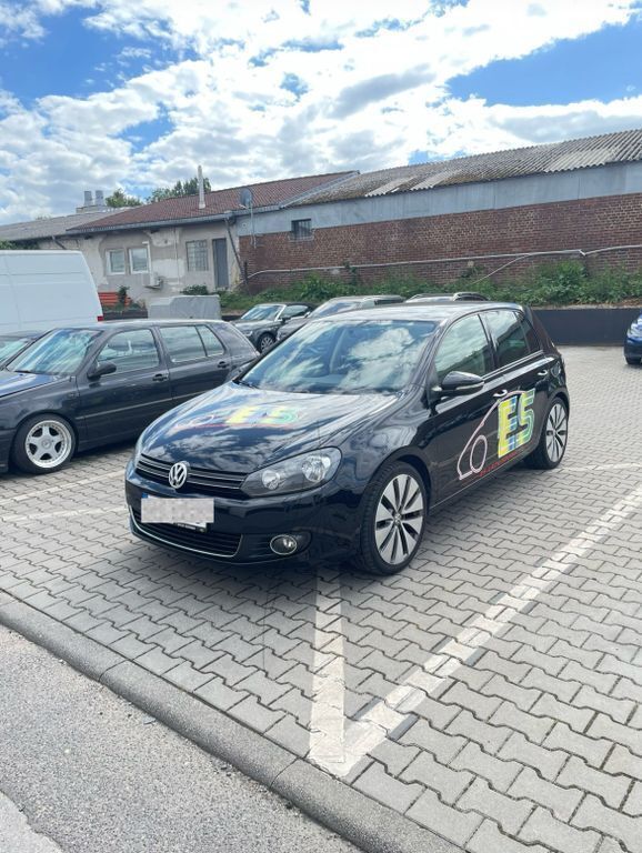 Schwarz Gebraucht 2012 VW Golf VII Limousine | 6.499 € (Guter Preis) - Bild 1/4