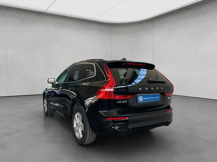 Gebraucht Volvo XC60 235 PS (172 kW) 2022 Schwarz SUV