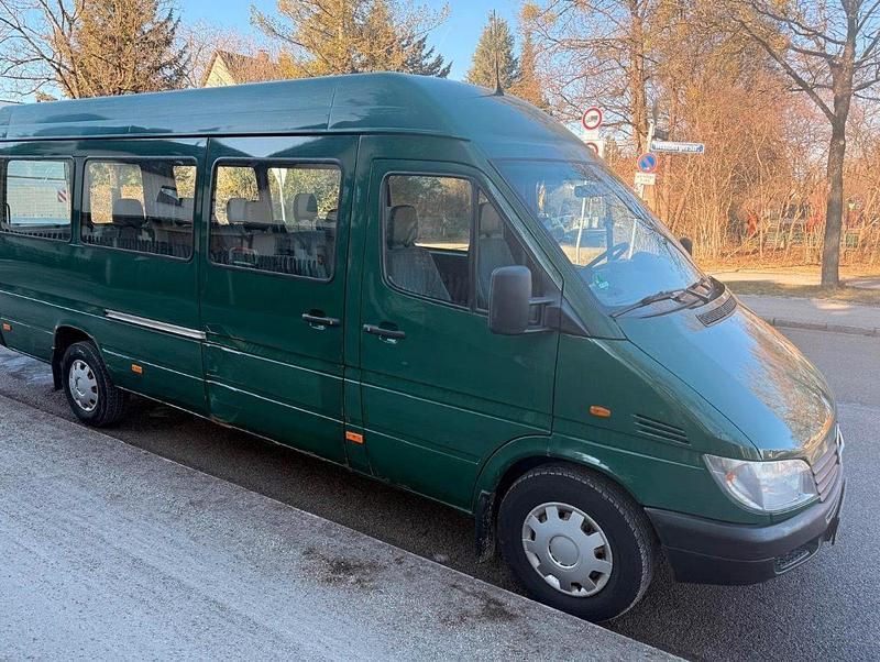 Gebraucht Mercedes Sprinter 129 PS (94 kW) 2001 Grün Van