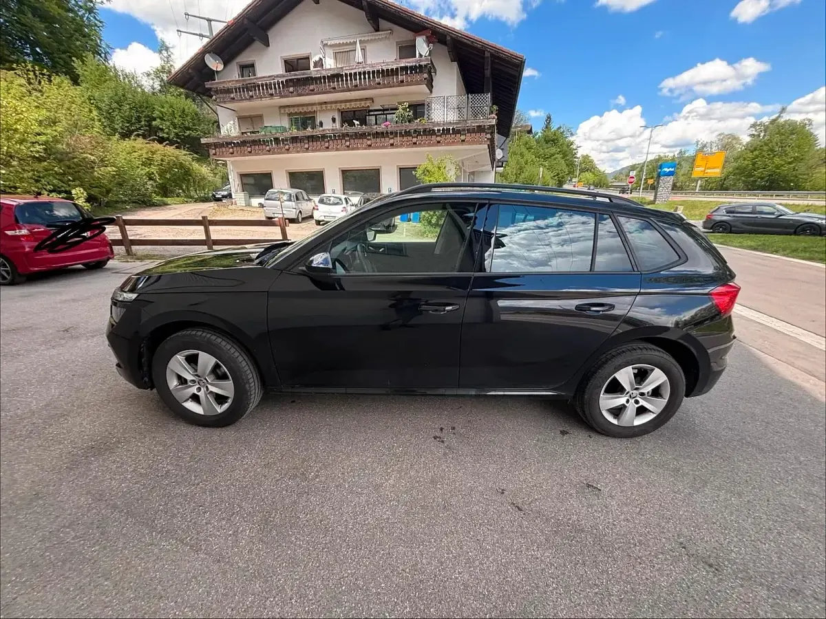 Gebraucht Skoda Kamiq 110 PS (80 kW) 2023 Schwarz SUV