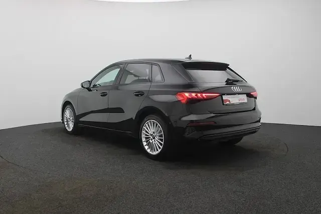 Gebraucht Audi A3 Advanced 150 PS (110 kW) 2024 Brillantschwarz Limousine
