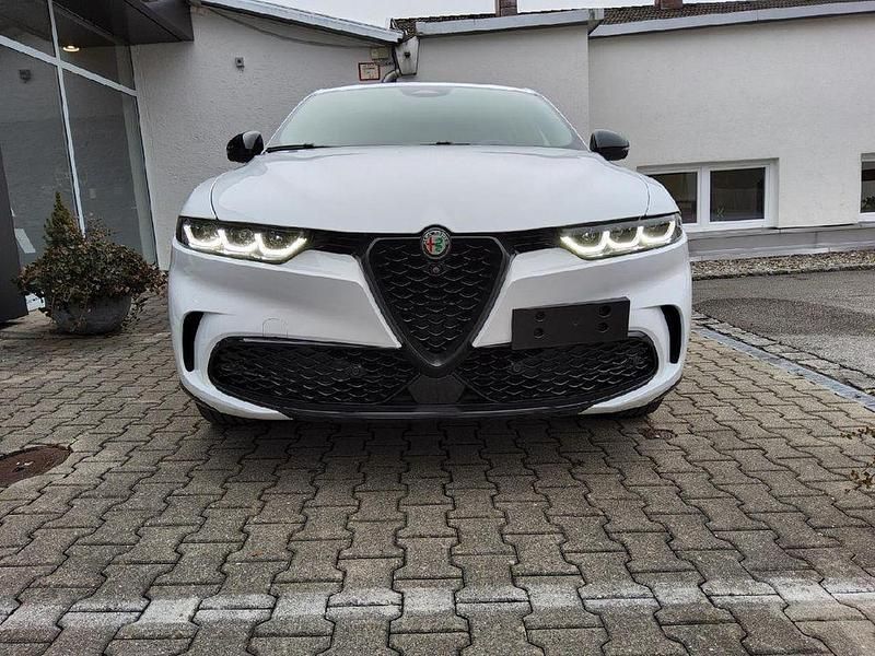 Gebraucht Alfa Romeo Tonale Veloce 160 PS (117 kW) 2023 Weiß SUV