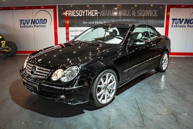Gebraucht Mercedes CLK200 Elegance 163 PS (119 kW) 2003 Schwarz Cabrio