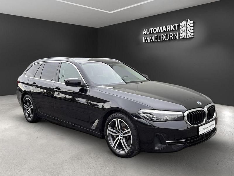 Schwarz Gebraucht 2021 BMW 530e Kombi | 24.590 € (Superpreis) - Bild 1/4