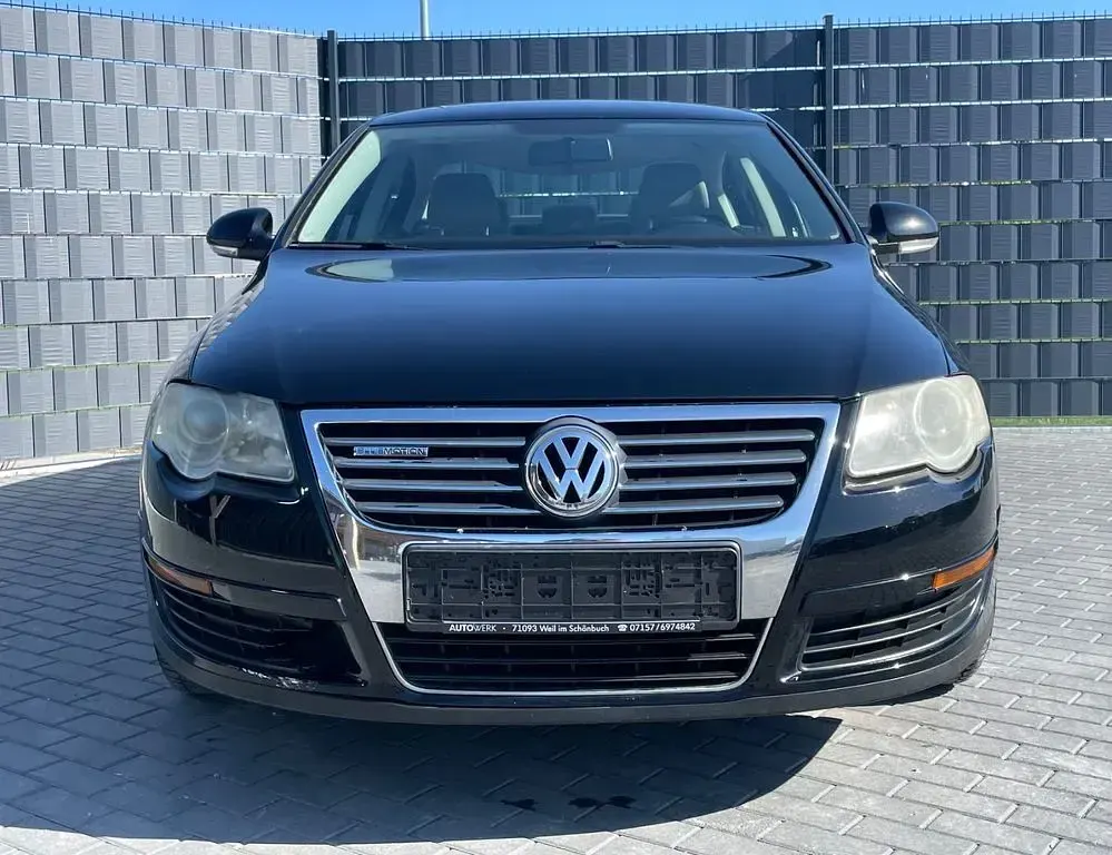 Usata VW Passat 122 CV (89 kW) 2009 Nero Berlina