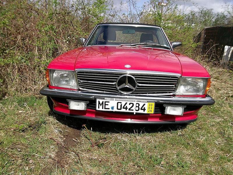 Gebraucht Mercedes SL300 179 PS (131 kW) 1988 Rot Cabrio