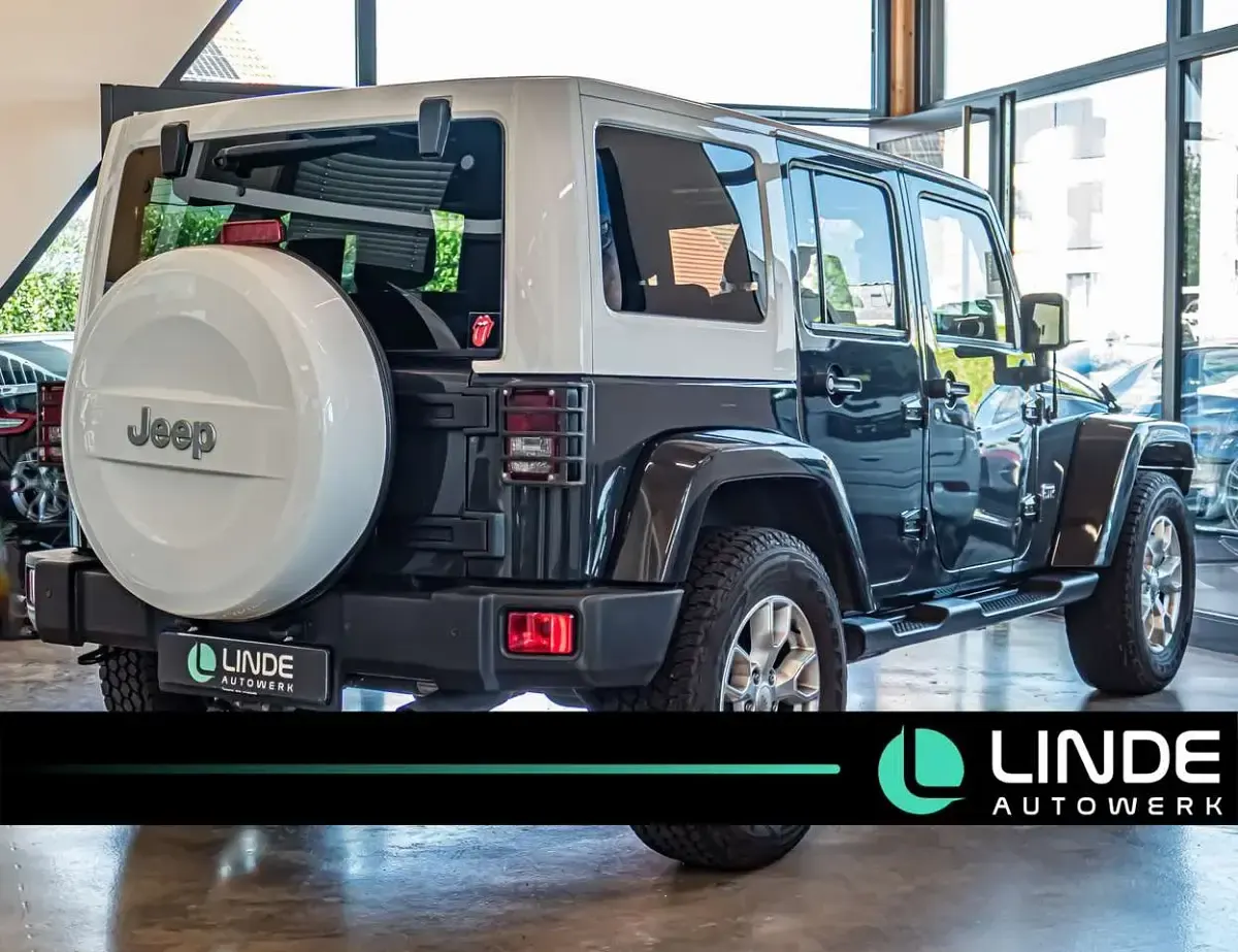 Gebraucht Jeep Wrangler 284 PS (208 kW) 2019 Rhino clear coat SUV