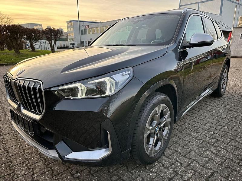 Gebraucht BMW X1 xLine 150 PS (110 kW) 2023 Schwarz SUV