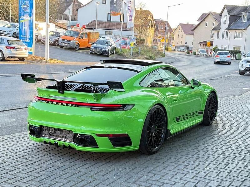 Gebraucht Porsche 992 Chrono 450 PS (330 kW) 2019 Grün