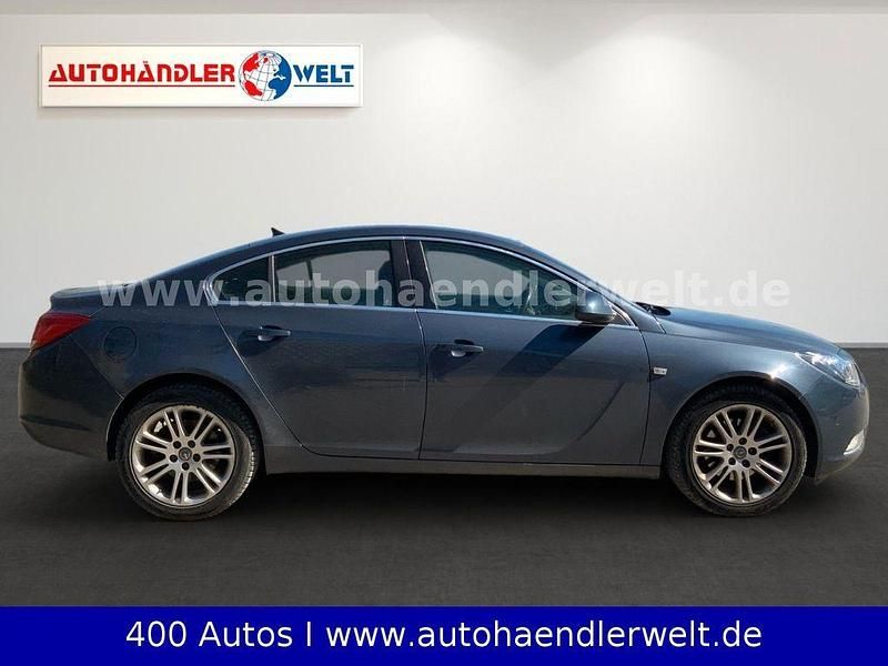 Gebraucht Opel Insignia 160 PS (117 kW) 2010 Grau Limousine
