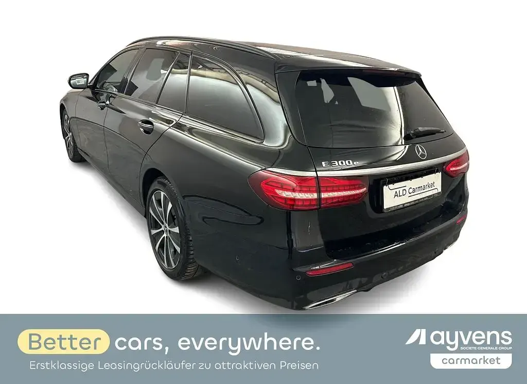 Używany Mercedes E300 Avantgarde 211 KM (155 kW) 2022 Czarny Sedan/Limuzyna