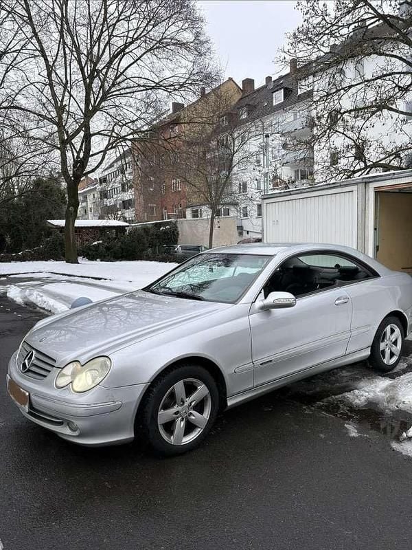 Gebraucht Mercedes CLK240 Elegance 170 PS (125 kW) 2002 Coupé