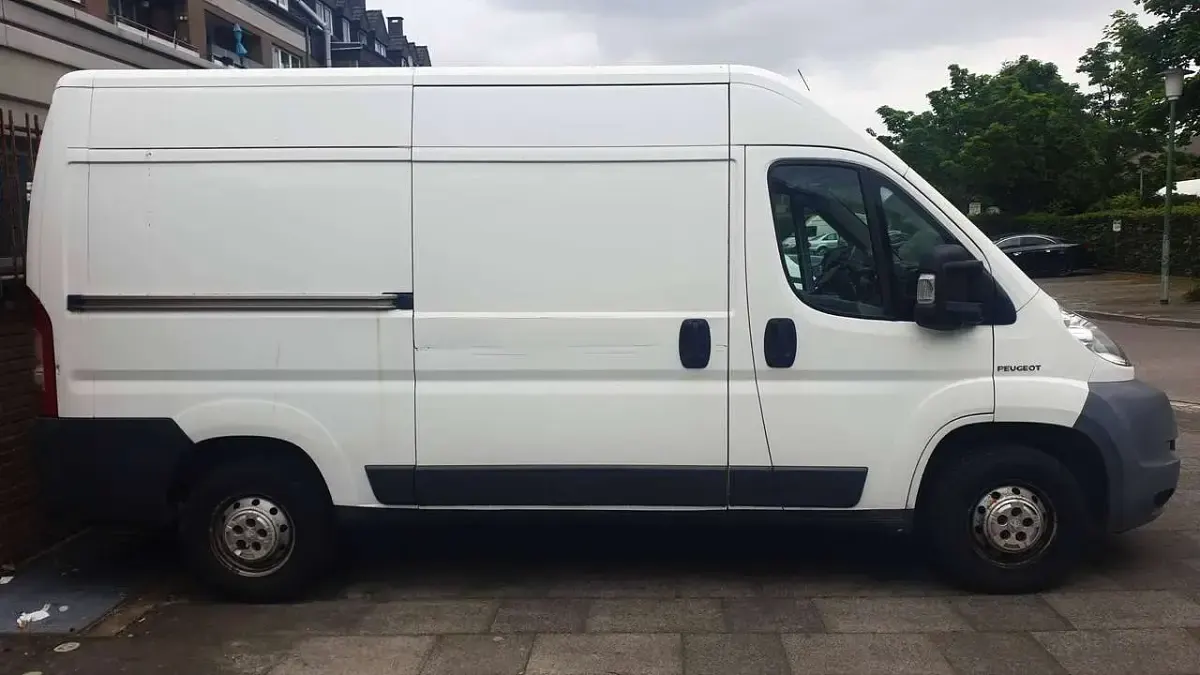 Gebraucht Peugeot Boxer 120 PS (88 kW) 2007 Weiß Van