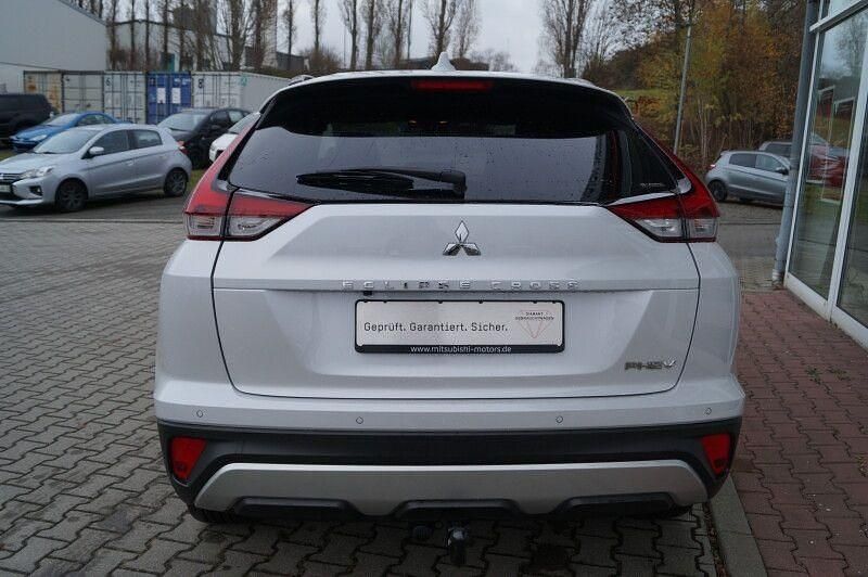 Gebraucht Mitsubishi Eclipse Cross Plus 188 PS (138 kW) 2022 Weiß SUV