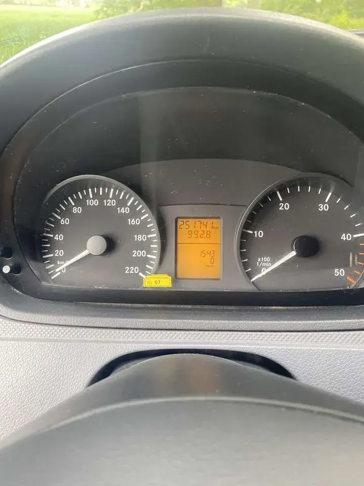 Gebraucht Mercedes Vito 95 PS (69 kW) 2009 Weiß Van